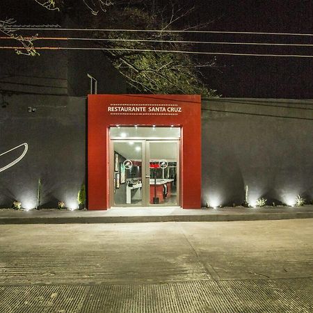 Hotel Santa Cruz Tehuantepec Santo Domingo Tehuantepec エクステリア 写真