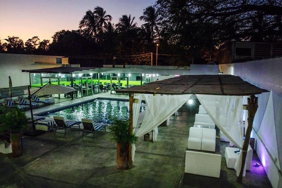 Hotel Santa Cruz Tehuantepec Santo Domingo Tehuantepec エクステリア 写真